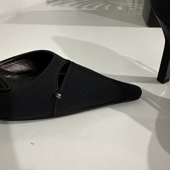 Chanel Black Fabric Point Toe D'Orsay Heels Size 7.5 - Picture 9 of 15